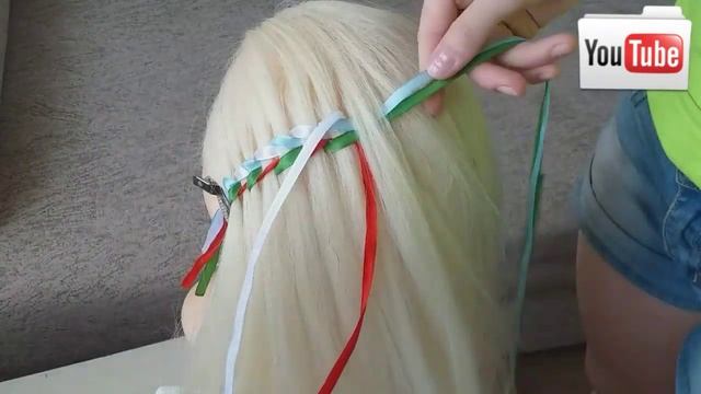 Водопад из волос с помощью 4-х лент/ ободок из лент смотреть онлайн