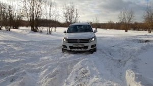 Тигуан 2,0 TDI в глубоком снегу