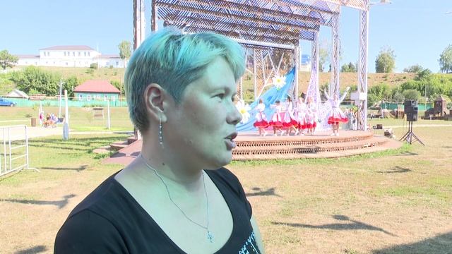 Более 100 мамадышским первоклассникам вручили подарки к новому учебному году смотреть онлайн