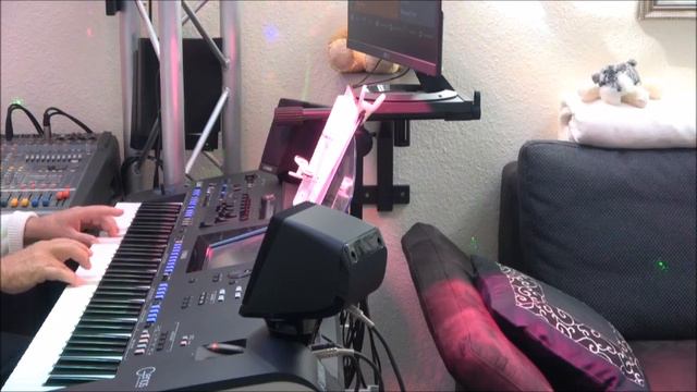 The Winner Takes It All ( ABBA ) смотреть онлайн