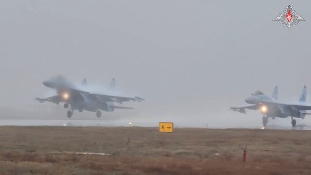 Истребители ВКС России выполнили выполнили авиационное сопровождение литерного самолета