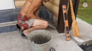 Укладка тротуарной плитки на бетонное крыльцо своими руками.