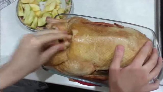 Гусь в Яблоках!