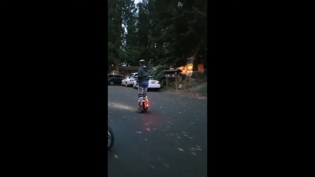 Back on the EUC - KINGSONG 14s Electric Unicycle смотреть онлайн