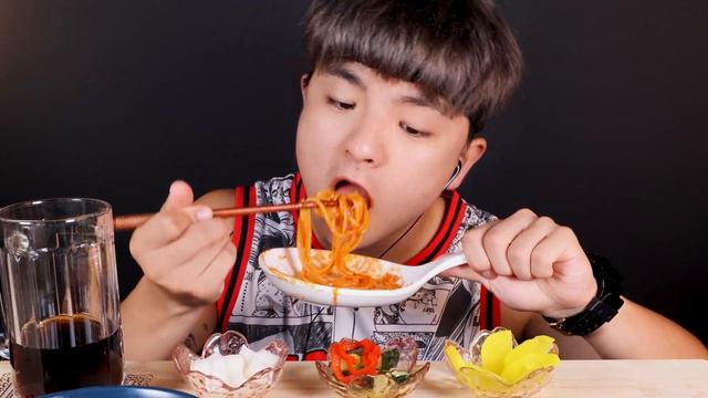 George eating/Mukbang)SUB/Rice Fried Pasta/ASMR eating sounds смотреть онлайн