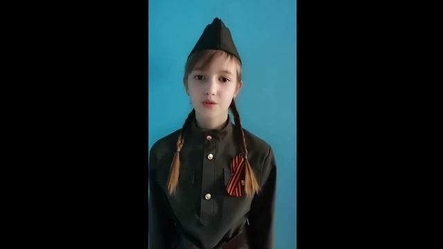 Роберт Рождественский Баллада о красках читает Мотылькова Татьяна 4 класс МОБУ СОШ 15 смотреть онлайн