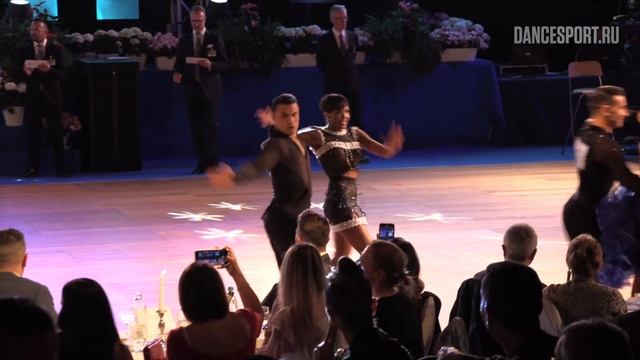 Vincenzo Mariniello - Sara Casini ITA, Samba, WDSF PD Super Grand Prix Latin 2019 смотреть онлайн