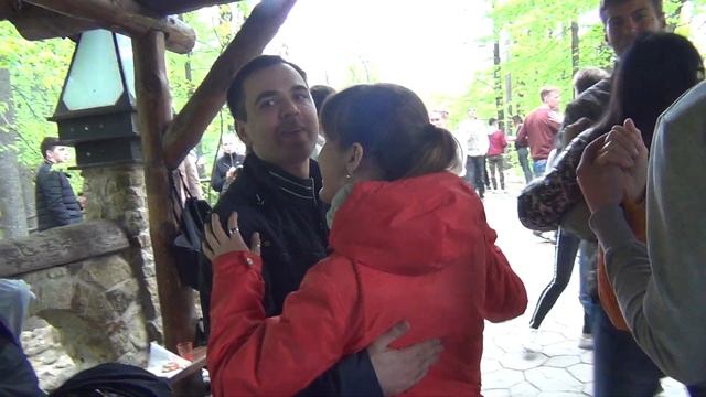 Бачата в Русской Охоте ("Ремикс "Руки вверх") смотреть онлайн