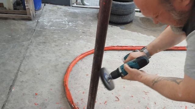 подготовка хоккейных ворот под покраску! делимся советами кто как чистит! смотреть онлайн