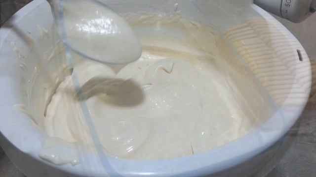 ВКУСНЫЙ Торт без выпечки из РЯЖЕНКИ, Печенья и ПЕРСИКОВ В СИРОПЕ. Тает во рту! смотреть онлайн