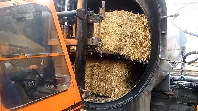 Загрузка соломозжигательного котла смотреть онлайн