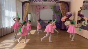 Танец «Ягодка-малинка». МБДОУ №181.