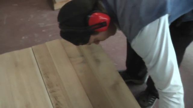 Фирма Эдельвейс паркет производит изделия из термодревесины Термоустановки от Вакуум плюс смотреть онлайн