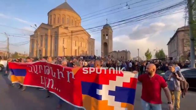 ЕРЕВАН АРМЕНИЯ ПОДЕРЖАКА КАРАБАХУ СПОСИБО 🇷🇺🇦🇲🦅👑♥️ 📍 ЕРЕВАН смотреть онлайн