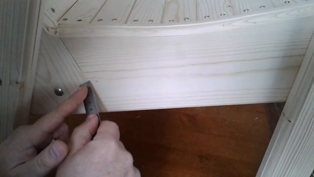 Заделка швов, трещин, щелей и стыков в древесине шпаклевкой. Шпаклевание смотреть онлайн