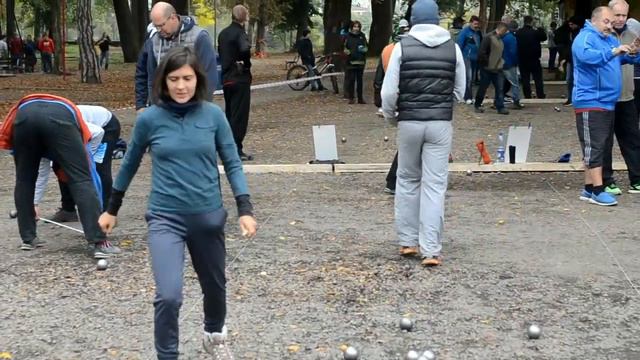 Петанк: Міжнародний «Каштан-2016» в Ужгороді смотреть онлайн