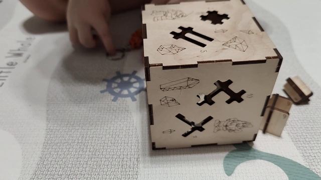 Мастер игрушек бизикуб развивающий, арт на ВБ 115679094. Подбери деталь по форме выреза. Отзыв смотреть онлайн