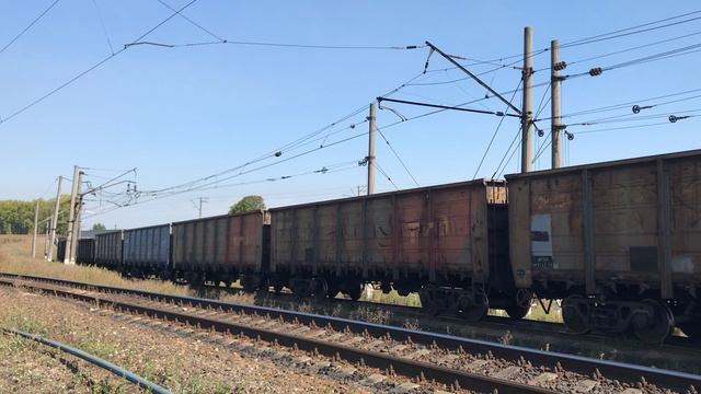 Электровоз ВЛ11-347/348Б с полувагонами смотреть онлайн