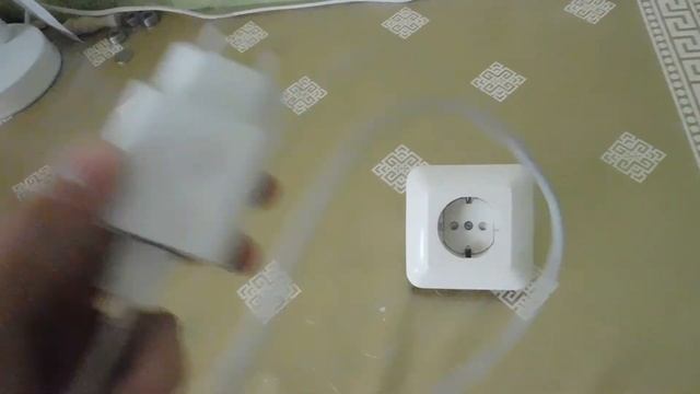 ЗАЧЕМ НУЖНО МЕНЯТЬ СТАРЫЕ РОЗЕТКИ? смотреть онлайн