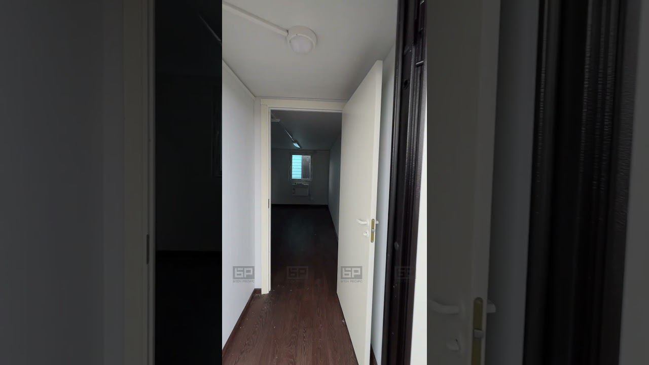 Бытовка БК-3 в синем профлисте с козырьком смотреть онлайн