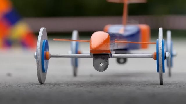 Inspired by Bloodhound SSC | Student's Model Rocket Car Breaks World Record смотреть онлайн