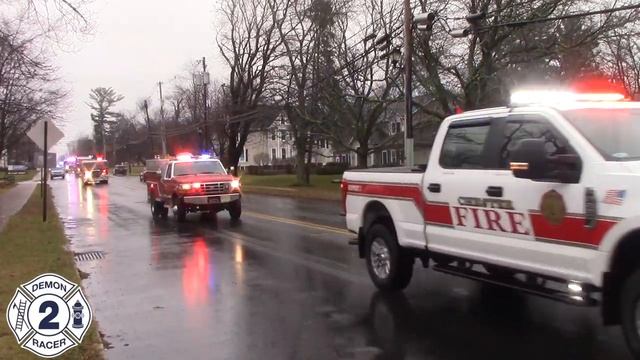 Chester Fire Department Lights And Sirens Fire Truck New Years Day Parade 2022 смотреть онлайн