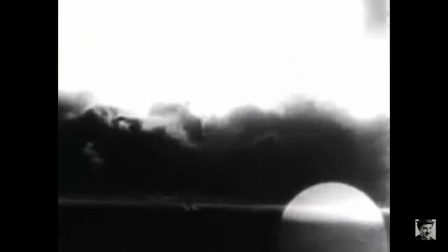 History In A Blender смотреть онлайн