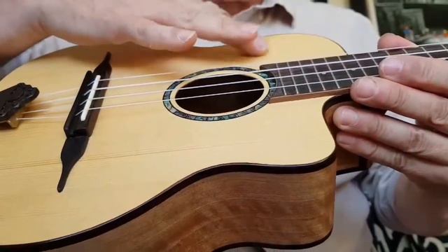 Bruce Wei ukulele review смотреть онлайн