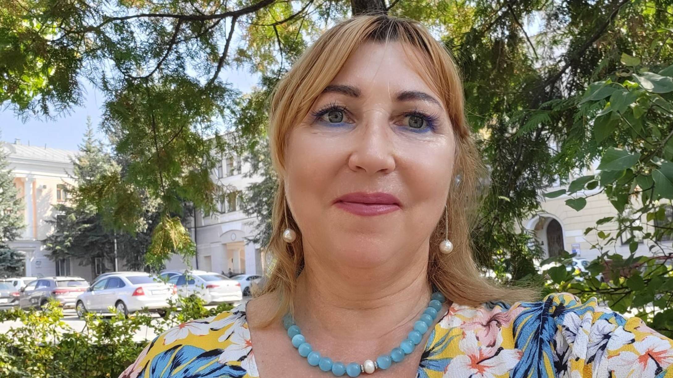 ЛАРА АБХАЗОМАНКА в прямом эфире из Брянска. смотреть онлайн