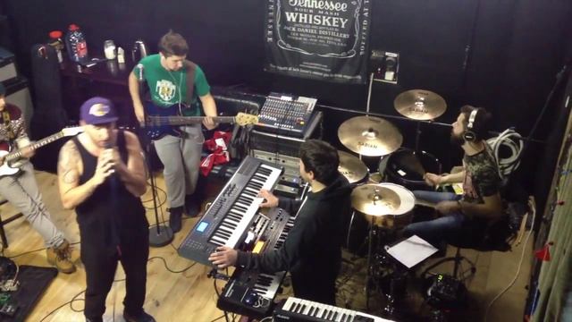 Алекс Барышников (ALF PRO) - Alone On The Earth LIVE смотреть онлайн