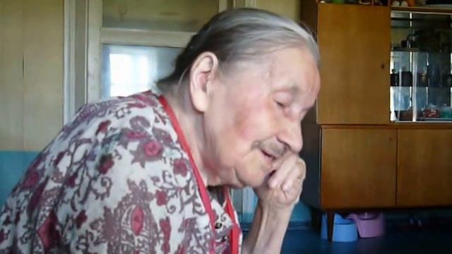 Хорошая память 90-летней бабушки смотреть онлайн
