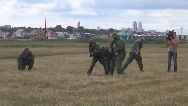 В этом году воздушно десантные войска отметили свое 85 летие смотреть онлайн