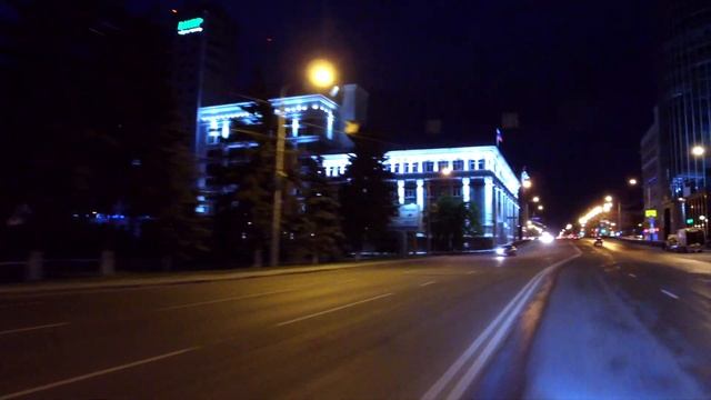 Ночная прогулка по проспекту Ленина Челябинск Let's take a ride night Lenin Avenue Chelyabinsk смотреть онлайн