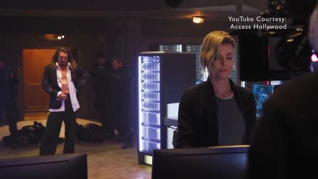 'Fast X' Cast React To Jason Momoa's Performance смотреть онлайн