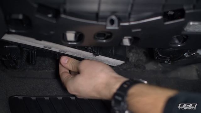 Audi Cabin Filter Replacement DIY (B8 A4) | Fix Your Stinky A/C! смотреть онлайн