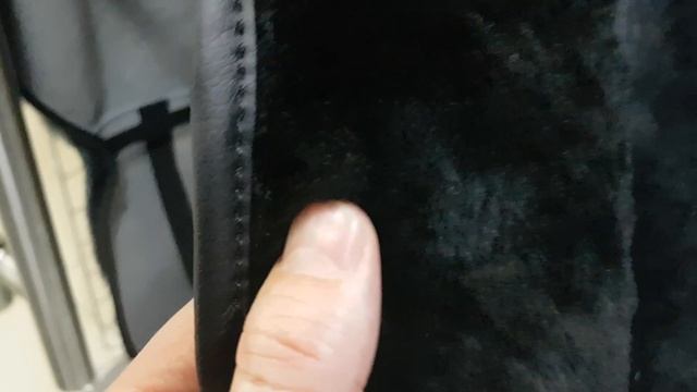 Меховая накидка из овчины (мутона) на автомобильное сиденья, просто шкура и ничего лишнего. смотреть онлайн