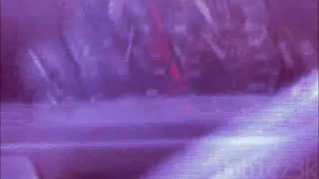Ｄ－ＢＯＭＢ　－　ＪＥＳＺＣＺＥ　ＲＡＺ　（ＶＡＰＯＲＷＡＶＥ） смотреть онлайн