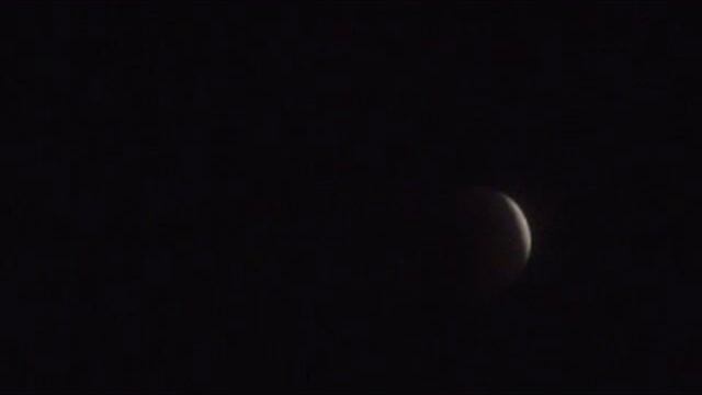 Лунное затмение — 2011 / Lunar eclipse смотреть онлайн