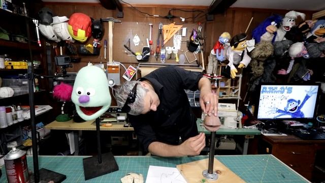 How To Make A Puppet Head Pattern From Scratch! - Part 1 - Puppet Building 101 смотреть онлайн