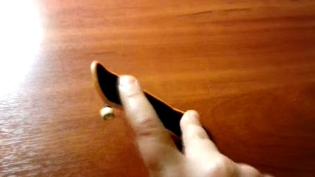 Как сделать оли на фингерборде. смотреть онлайн