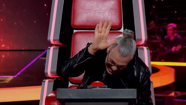 Men with UNIQUE RASPY VOICES on The Voice смотреть онлайн
