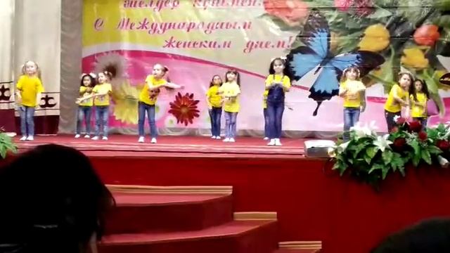 Я-мамы помогалочка!!! смотреть онлайн