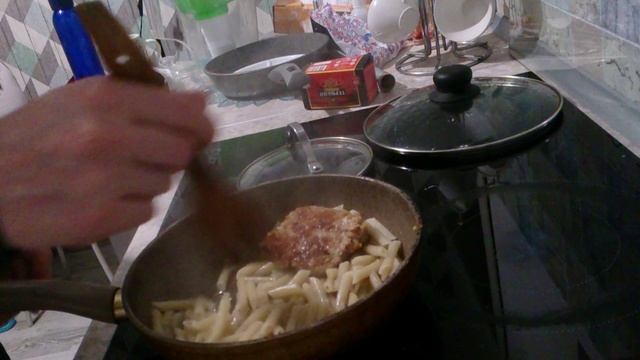 Как приготовить котлетку с макаронами