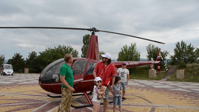 Сафари парк львов "Тайган" смотреть онлайн