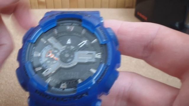 Casio G-shock "Коралл в 110 корпусе" GA-110 CR смотреть онлайн