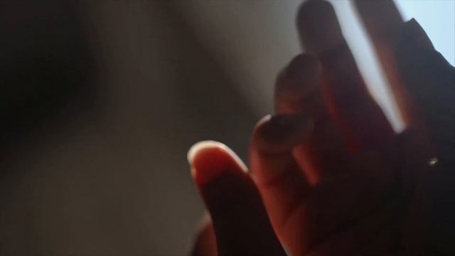 ASMR ? Hand Rubbing Sounds ?