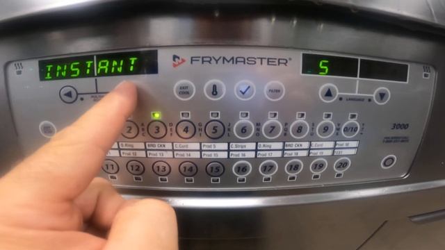 Time and Temperature setting with the FryMaster 3000 control panel смотреть онлайн