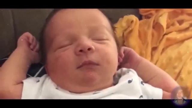 Когда он появился на свет, все кто находился в палате резко побледнели! смотреть онлайн