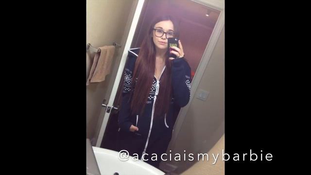 Acacia Brinley's OOTDs 2 смотреть онлайн