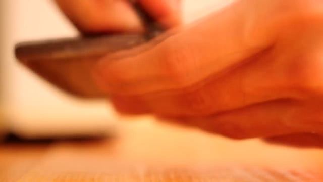 КАК БЫСТРО ЗАРЯДИТЬ ТЕЛЕФОН? смотреть онлайн